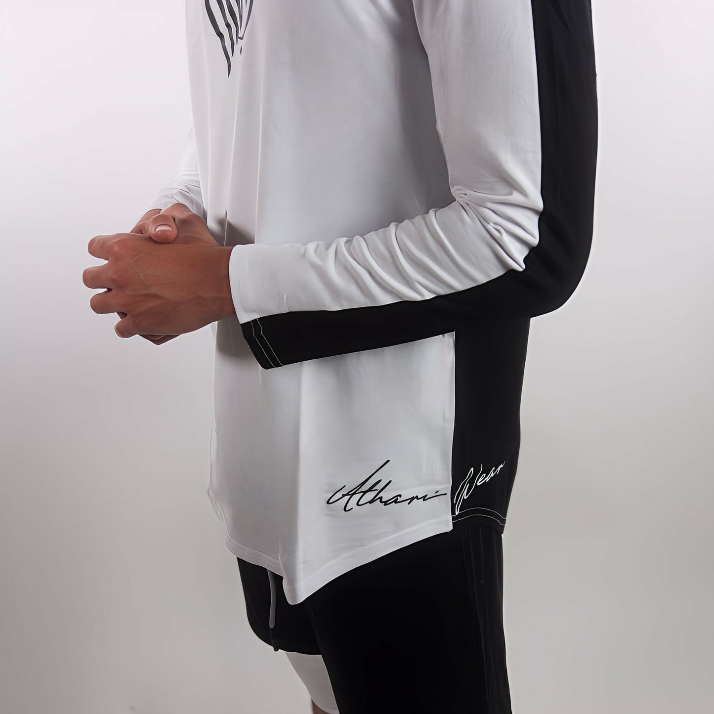 B&W Split Long - line T-shirt - AthariWear