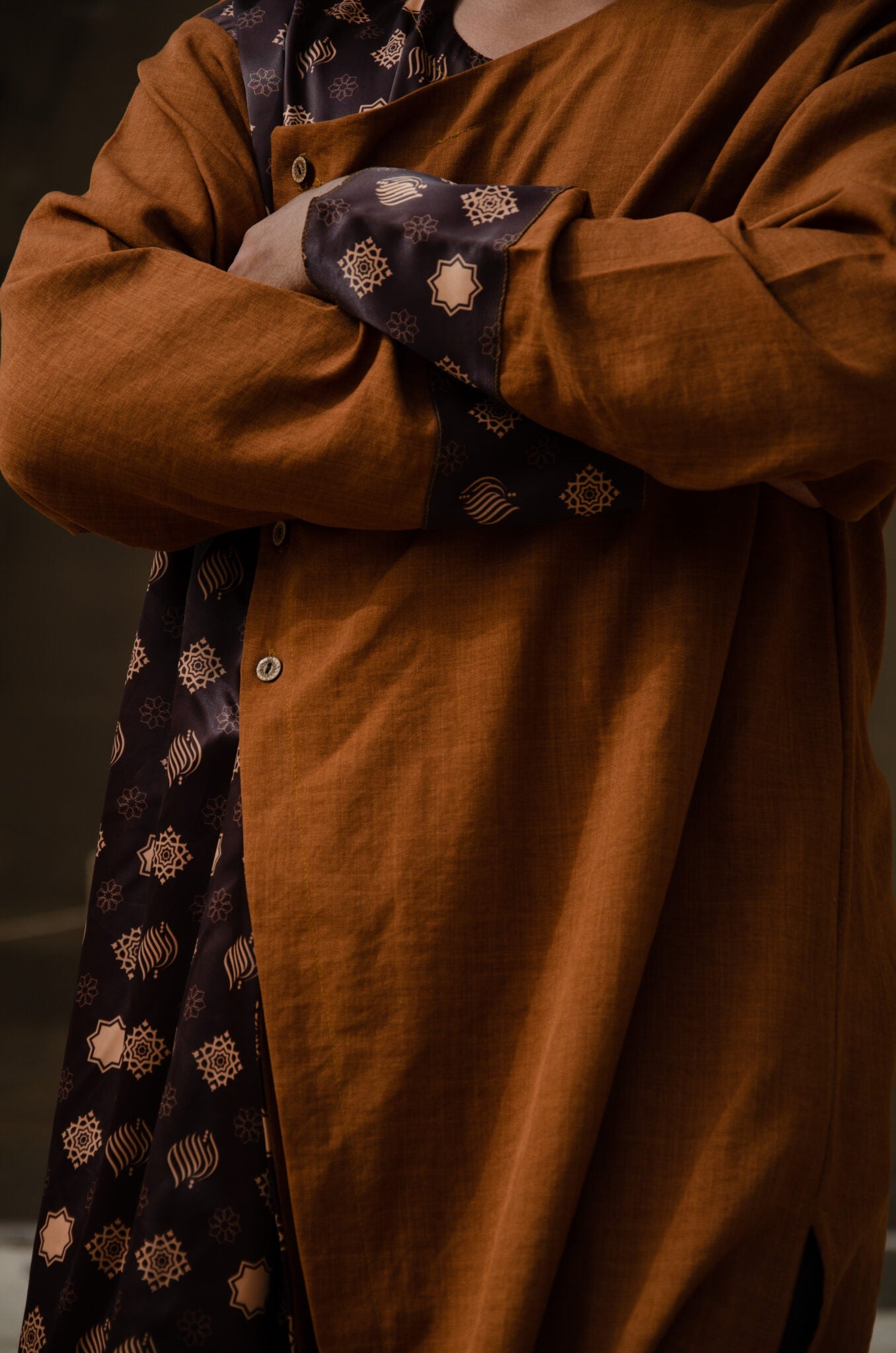 Linen Thobe Set | Collectors Edition - AthariWear