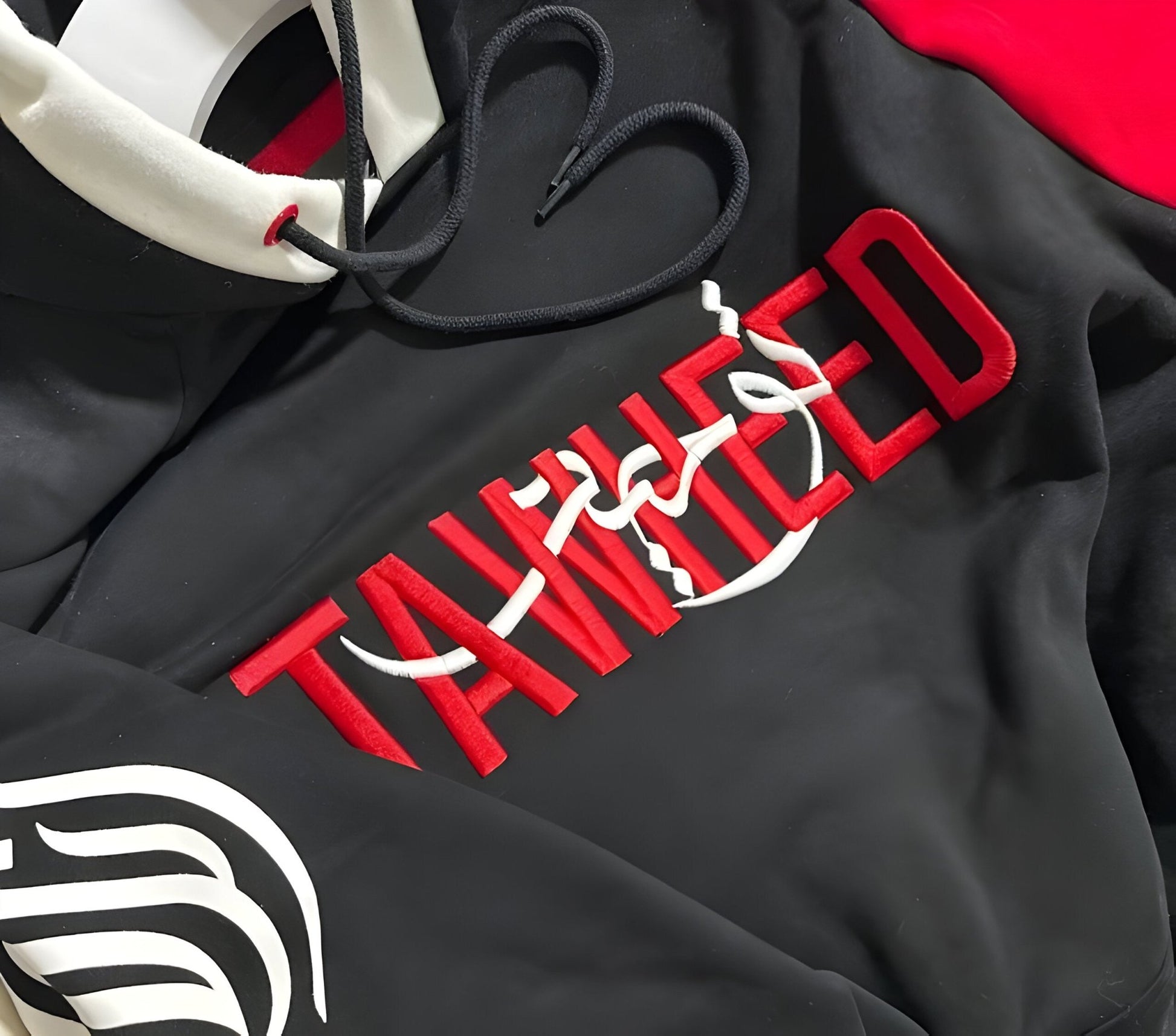 Tawheed 3D Embroidery Black & Red Hoodie - AthariWear