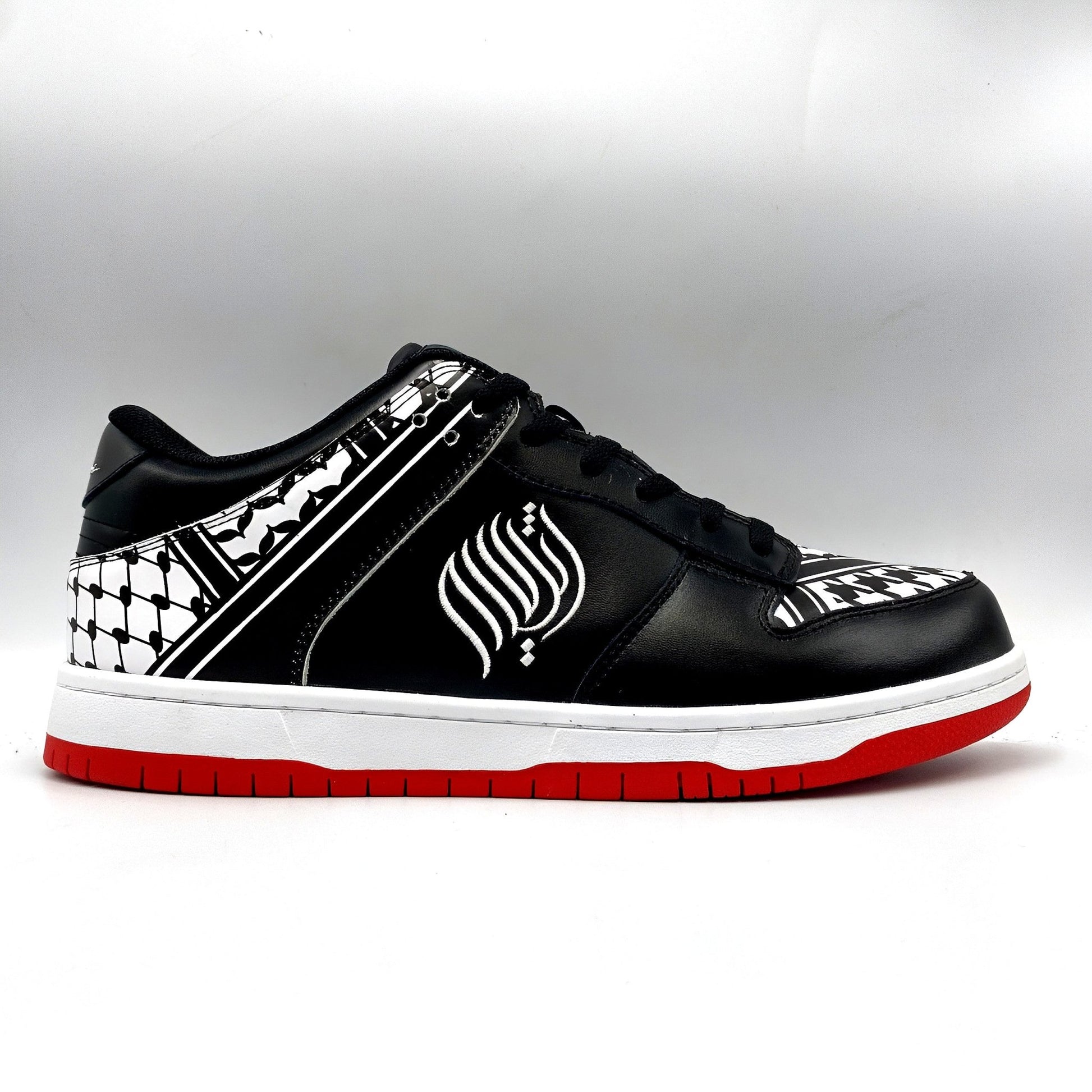 Victory Force 1 | Keffiyeh Sneakers Low Top - AthariWear